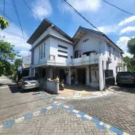 Dijual Rumah Dua Lantai di Babatan Pratama Wiyung - Surabaya