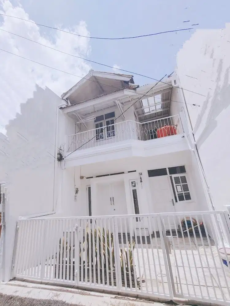 Jual Cpt Rumah siap huni di Antapani dekat dengan terminal Antapani