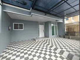 DIJUAL RUMAH SHM HADAP SELATAN CLUSTER GRACIA MODERNLAND TANGERANG