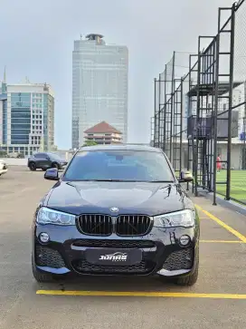 BMW X4 Msport
Carbon Black on Brown