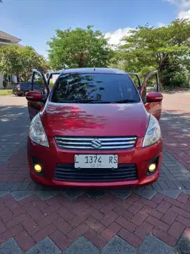 Ertiga GL Automatic 2013 AC Dobel Tgn 1 L dari Baru Merah super istw