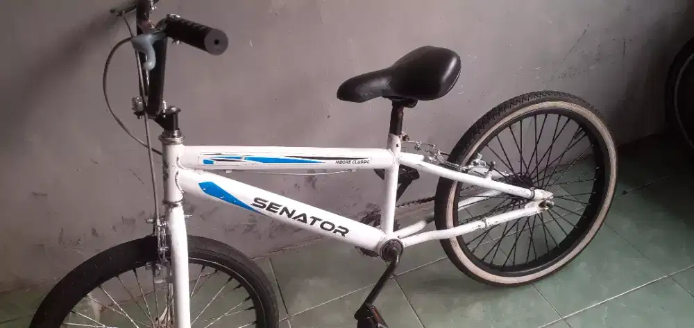 sepeda bmx senator ukuran 20