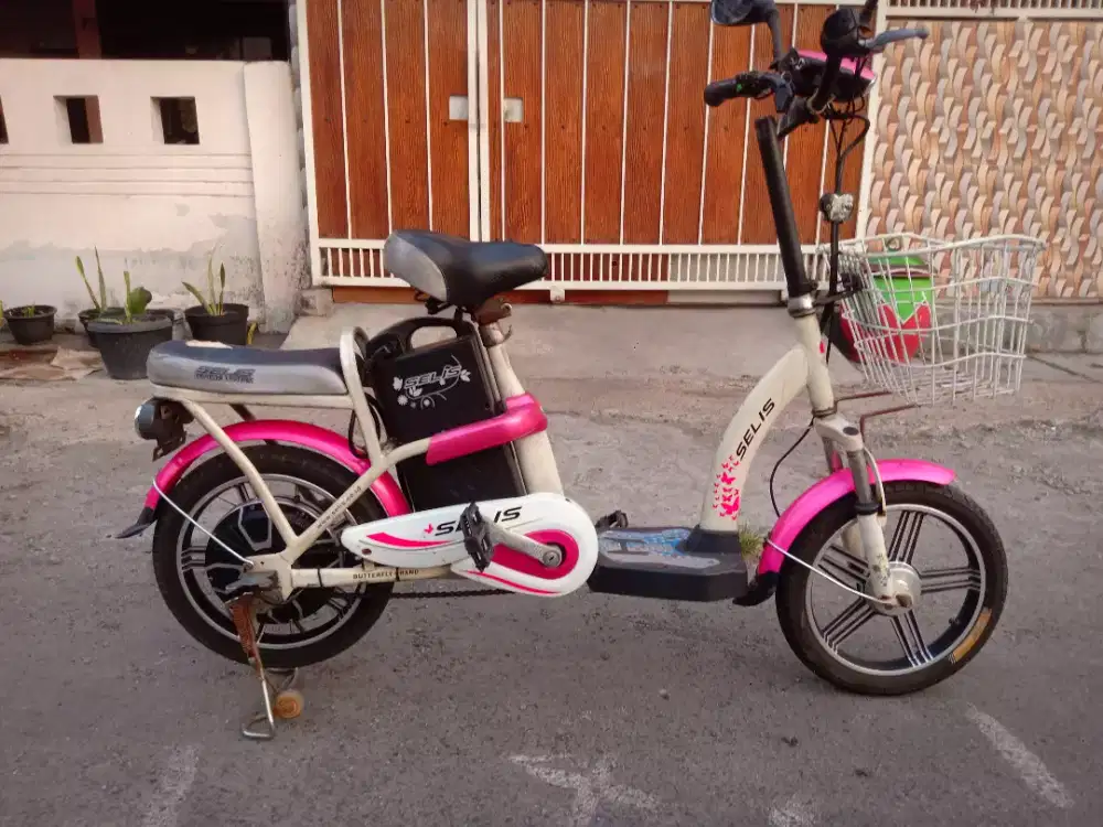 Sepeda listrik aki drop