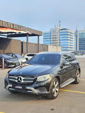 Mercedes-Benz GLC250 2017 Bensin