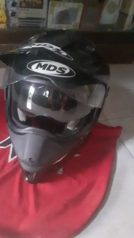 Helm treal bekas SNI