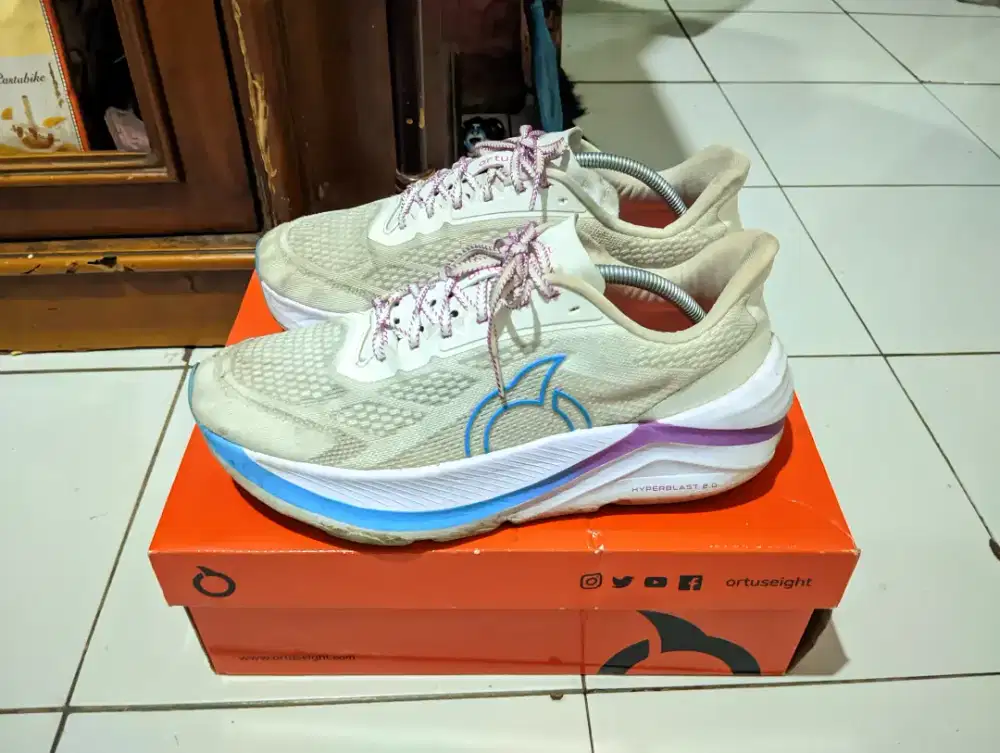 Sepatu running Ortus hyperblast 2.0