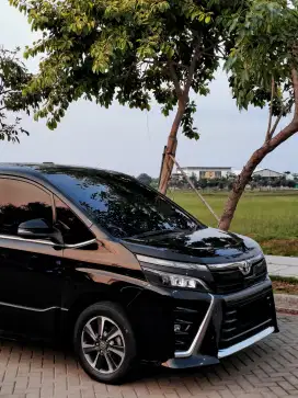 [TERMURAH]Toyota Voxy 2.0 AT 2018 Voxy 2018 Voxy 2019 Voxy 2020 Voxy