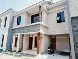Rumah Cantik 2Lt Baru Design Modern di Karanganyar