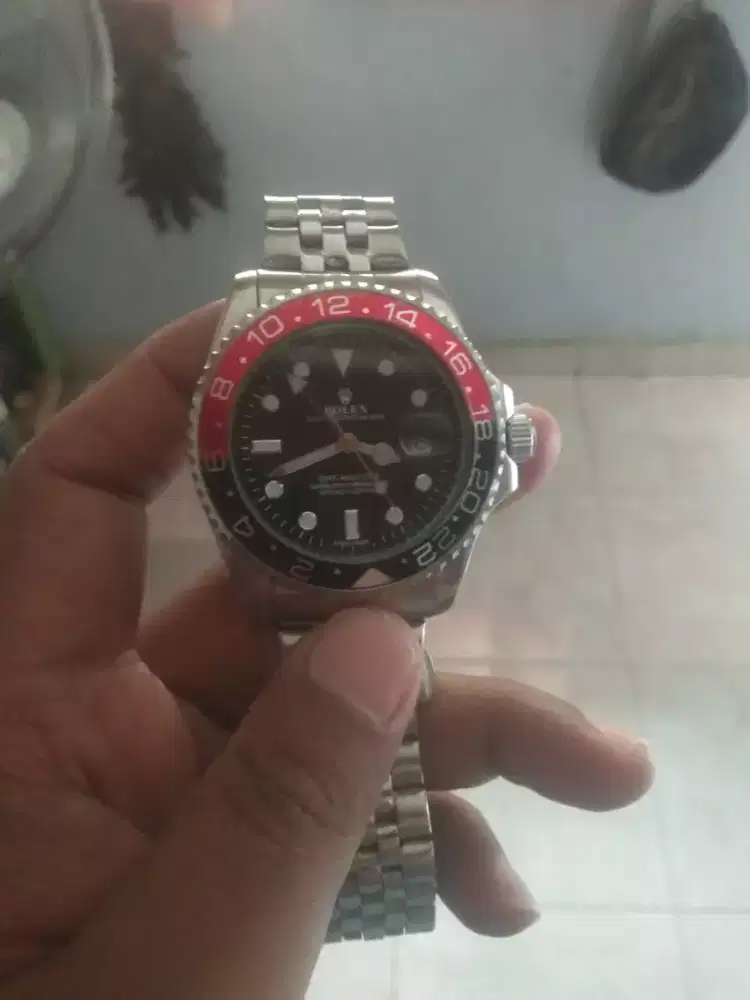 Di jual jam tangan rolex masik baru dan belum di pakai