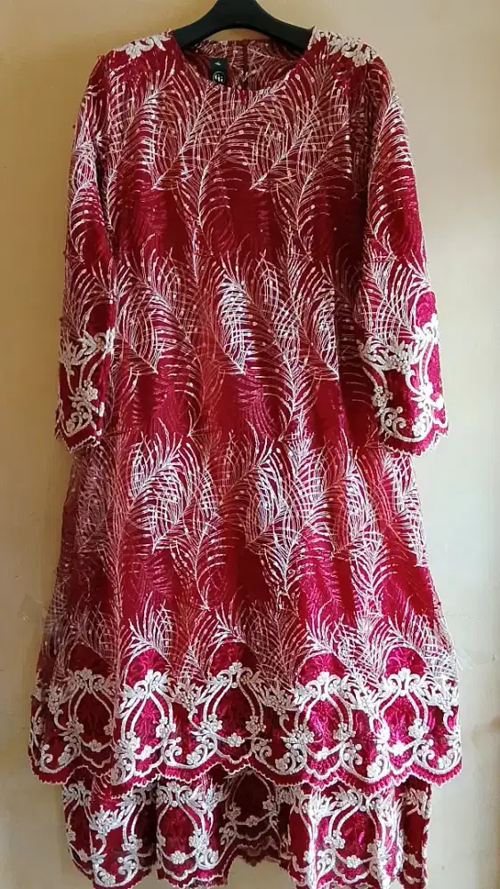 Gamis brukat mewah