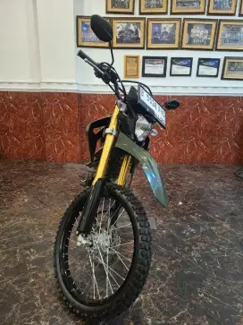 DP 2,5 JT PROMO CRF 150 2024 KM LOW MOTOR GRES KAYA BARU PAJAK HIDUP