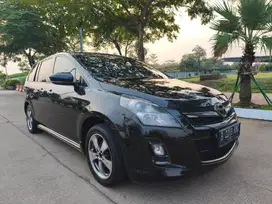 Mazda 8 2012 Automatic Istimewa