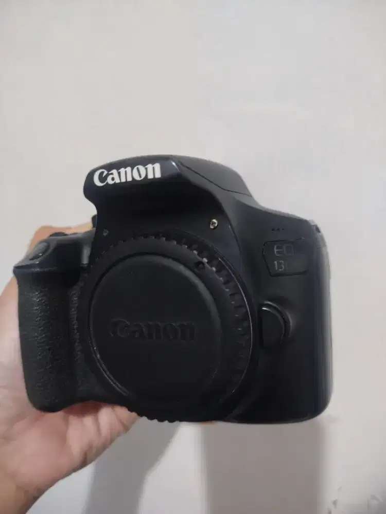 Kamera Canon 1300D kit 18-55m