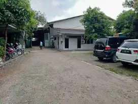 DIJUAL PABRIK/ Gudang di jalan raya Setu Cibitung, Bekasi