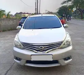 Nissan grand livina xv Matic 2014 Automatic At TERMURAH !!!!