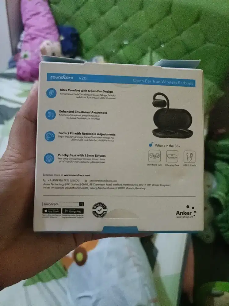 Handset soundcore