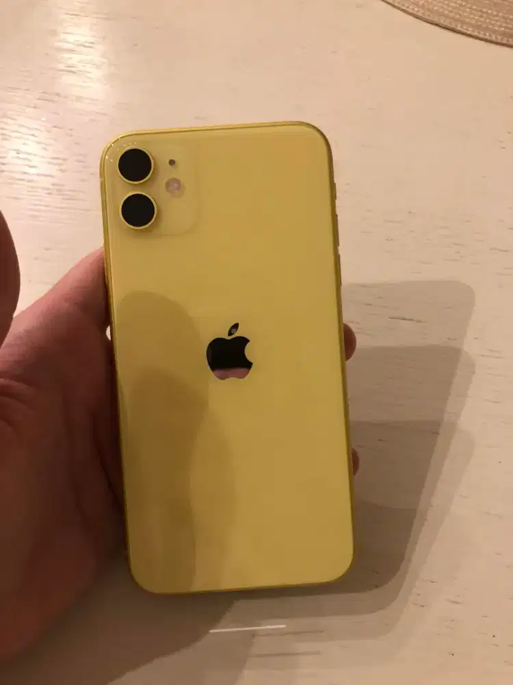 iPhone 11 64 all operator