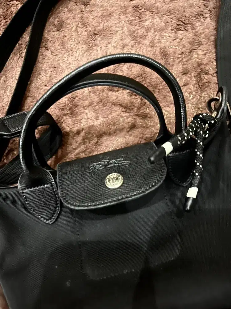Slingbag ala longchmp