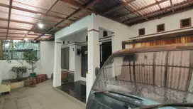 Rumah Siap Huni di Taman Kopo Indah 2 dekat Pasar Segar, SHM Utara