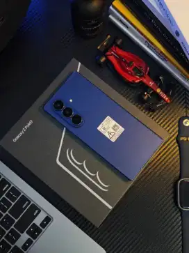 Samsung Galaxy Z Fold 7 Blue Shadow 12/256 Like New Garansi On 1 Tahun