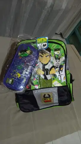 Tas ransel lengkap dg kotak pensil Ben 10 (ori)