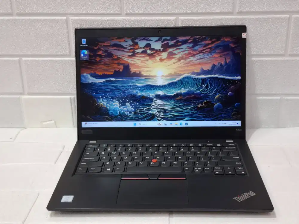 LENOVO THINKPAD X390 i5 gen 8/ Ram 8GB /SSD 256 GB