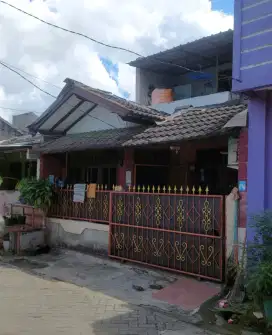 Rumah di jual cepat dasana indah