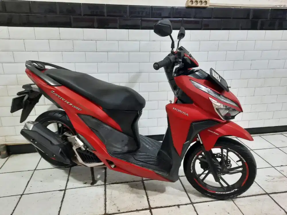 Dijual cepat vario old 150 keyless 2019 surat lengkap
