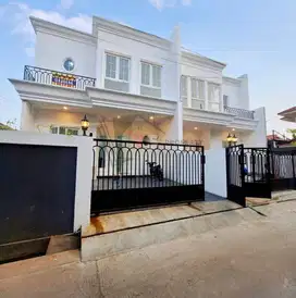 ZN61 Rumah Baru Mewah American Classic Jatiwaringin Pondok Gede Bekasi
