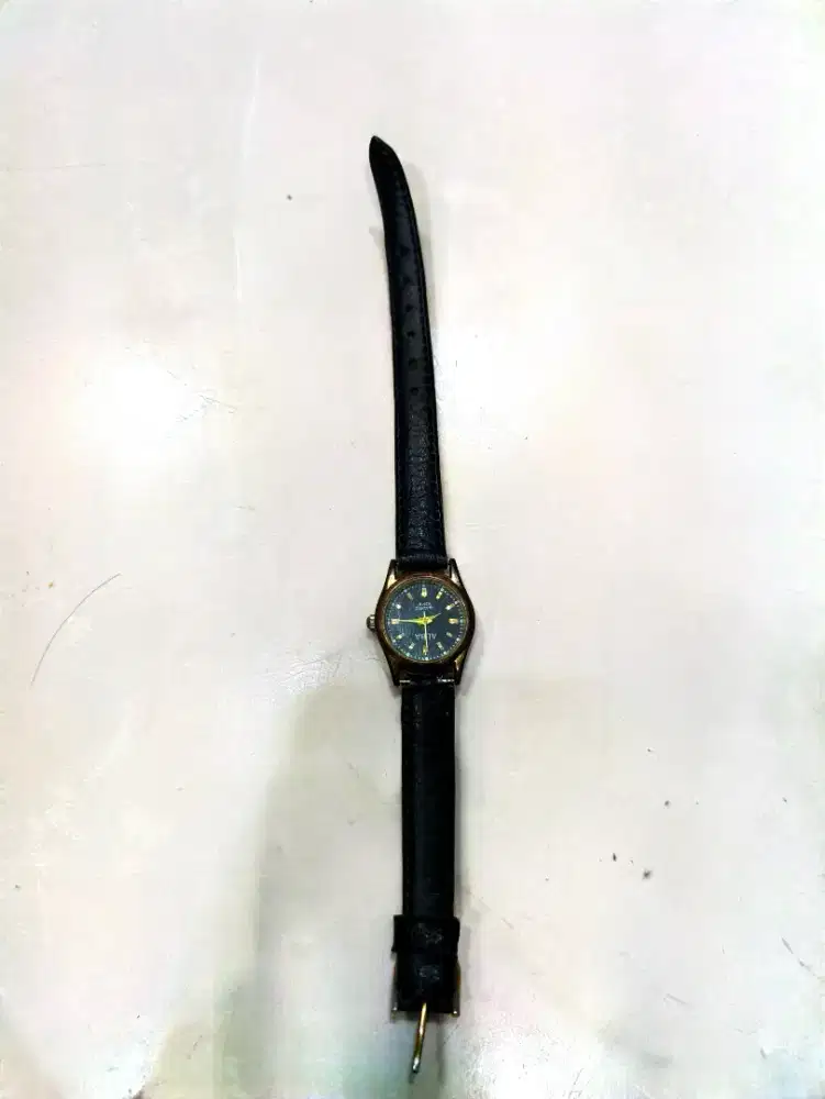 Jam tangan mini wanita