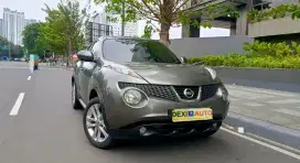 (KM60000)NISSAN JUKE RX AT 2015 NIK 2014 ISTIMEWA KM RENDAH!!
