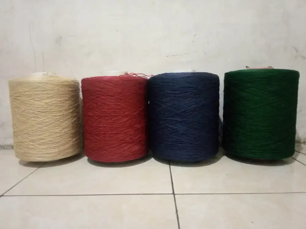 Benang obras karpet