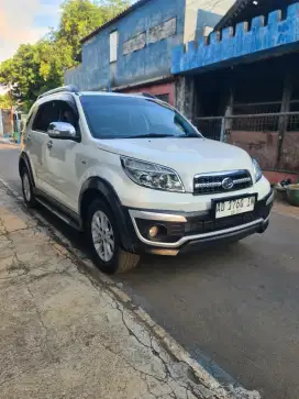 Daihatsu terios adventure 14..