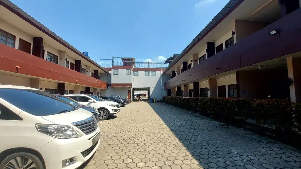 Kostel Eksklusif 48 Kamar Beserta 7 Ruko di Gunung Putri Cibubur