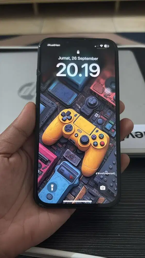 Iphone 13 navy 128GB lengkap