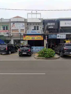 Disewakan Ruko 2,5 Lantai di Pondok Kelapa, Duren Sawit, Jakarta Timur