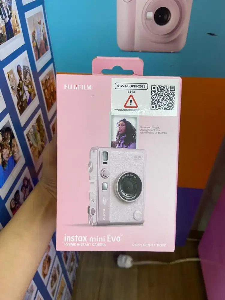 INSTAX MINI EVO PINK EDITION NEW KAMERA