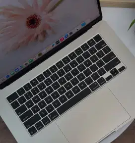Terima Jual Beli Mcbook baru second Pro Air M1 M2 M3 M4 iPad & Iphond