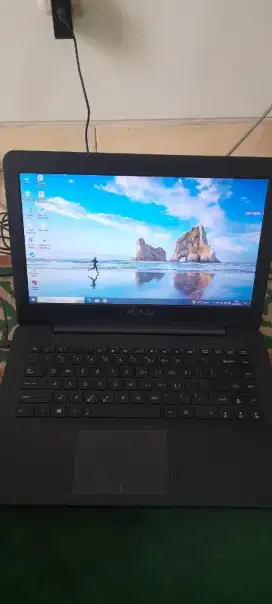 Jual laptop Asus