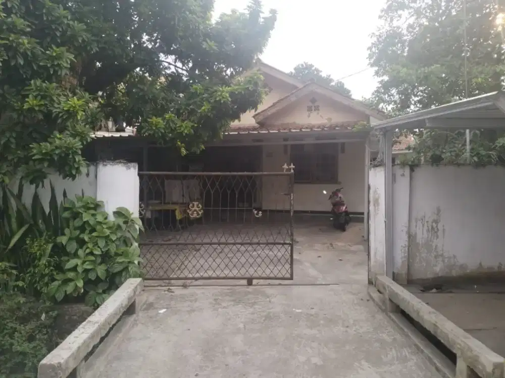 Rumah Strategis Jalan Raya Utama