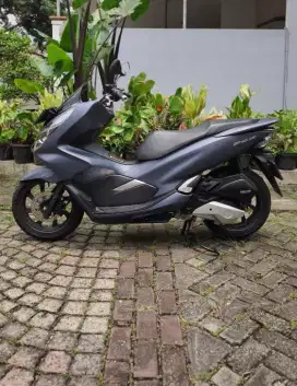 Di JUAL CEPAT Honda PCX ABS 160