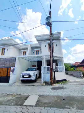 Rumah dijual Murah Dalam Ringroad Jogja, harga 1.1M Dekat Seturan