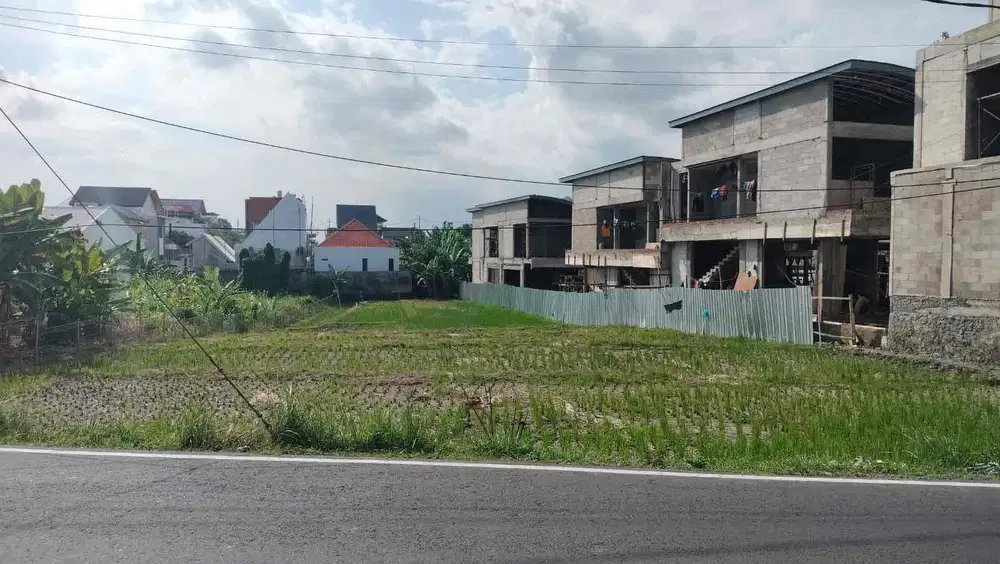 Disewakan Tanah Di Pinggir Jln Utama Tumbakbayuh