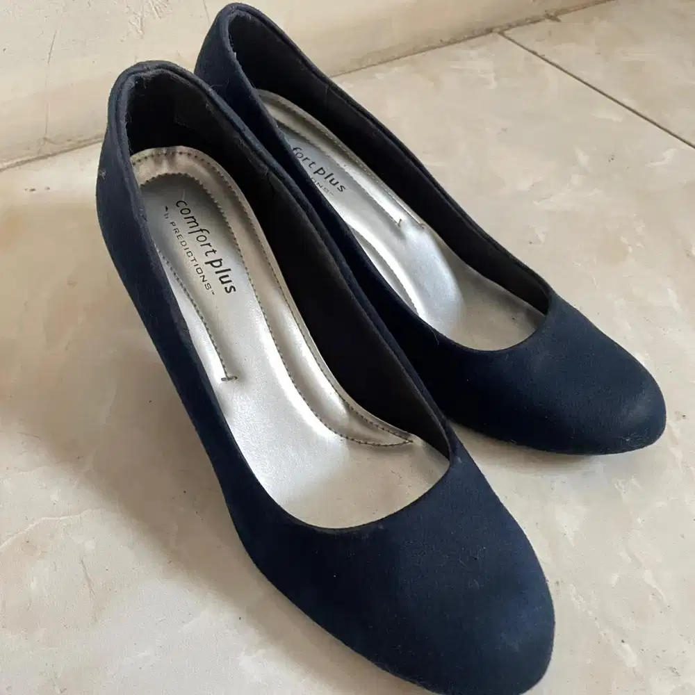 Sepatu Hak Tinggi High Heels Kantor Suede Biru