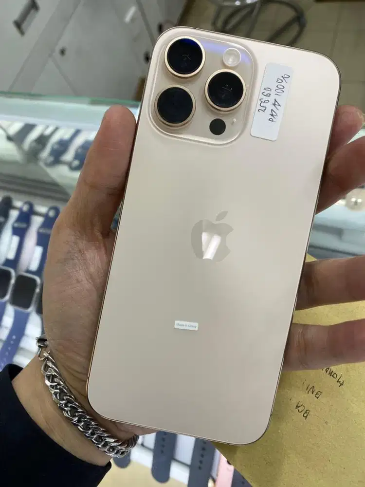 Iphone 16 promax ex ibox 256 mulus garansi april 2026