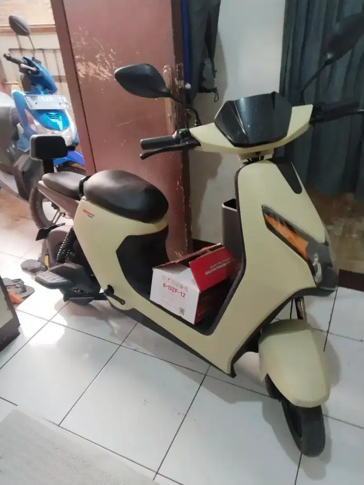 Dapat hadiah kantor D65 terbaru mulus baru 1minggu