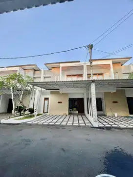 Rumah Mewah di Jakarta Selatan