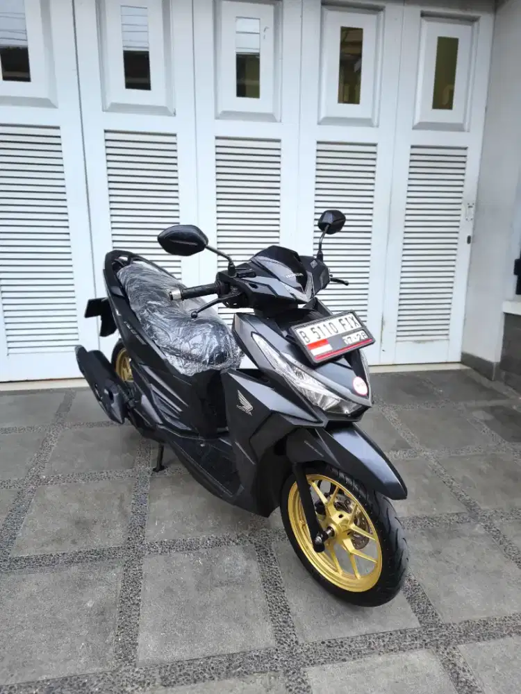 Bissmillah dijual motor Honda Vario LED old 150cc 2018 istimewa