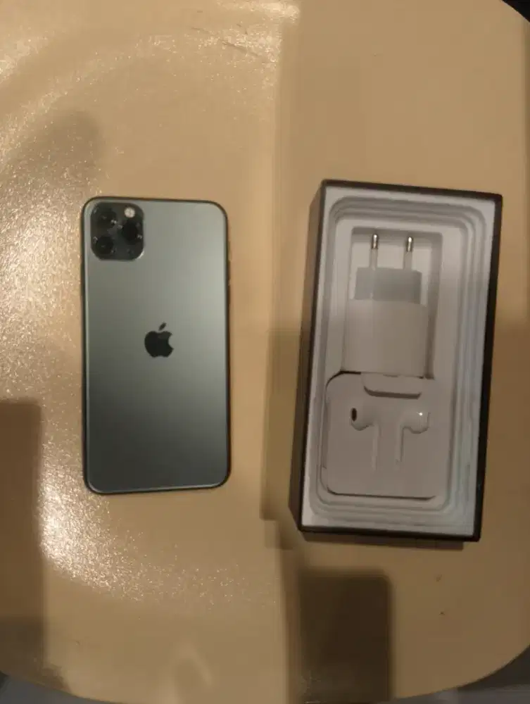 Iphone 11 pro max 256gb manis itu green