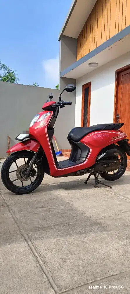 Dijual cepat Honda Genio cbs 2020 merah